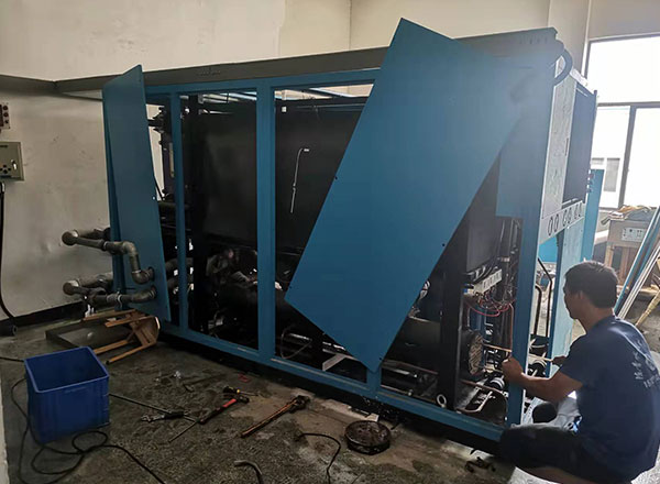 武漢工業冷水機組工程案例